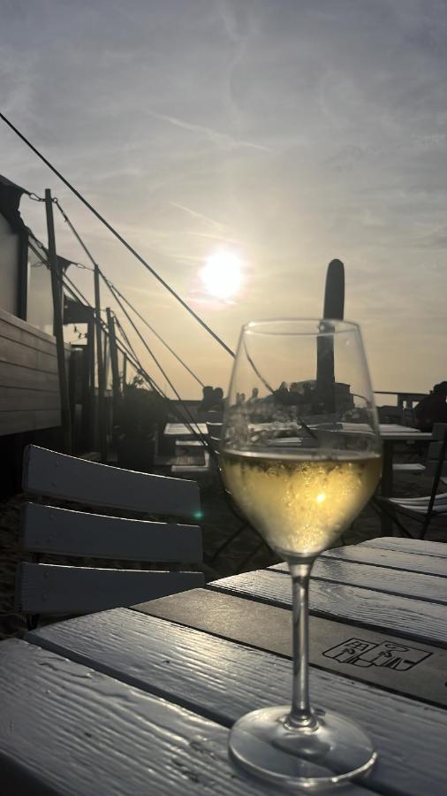La De La * Bredene